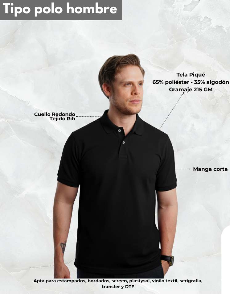 Man wearing the Tipo Polo 215g: black short-sleeve, round ribbed collar, piqué fabric (65% polyester/35% cotton, 215 GSM). Ideal for printing/embroidery. Available for immediate delivery or made to order.